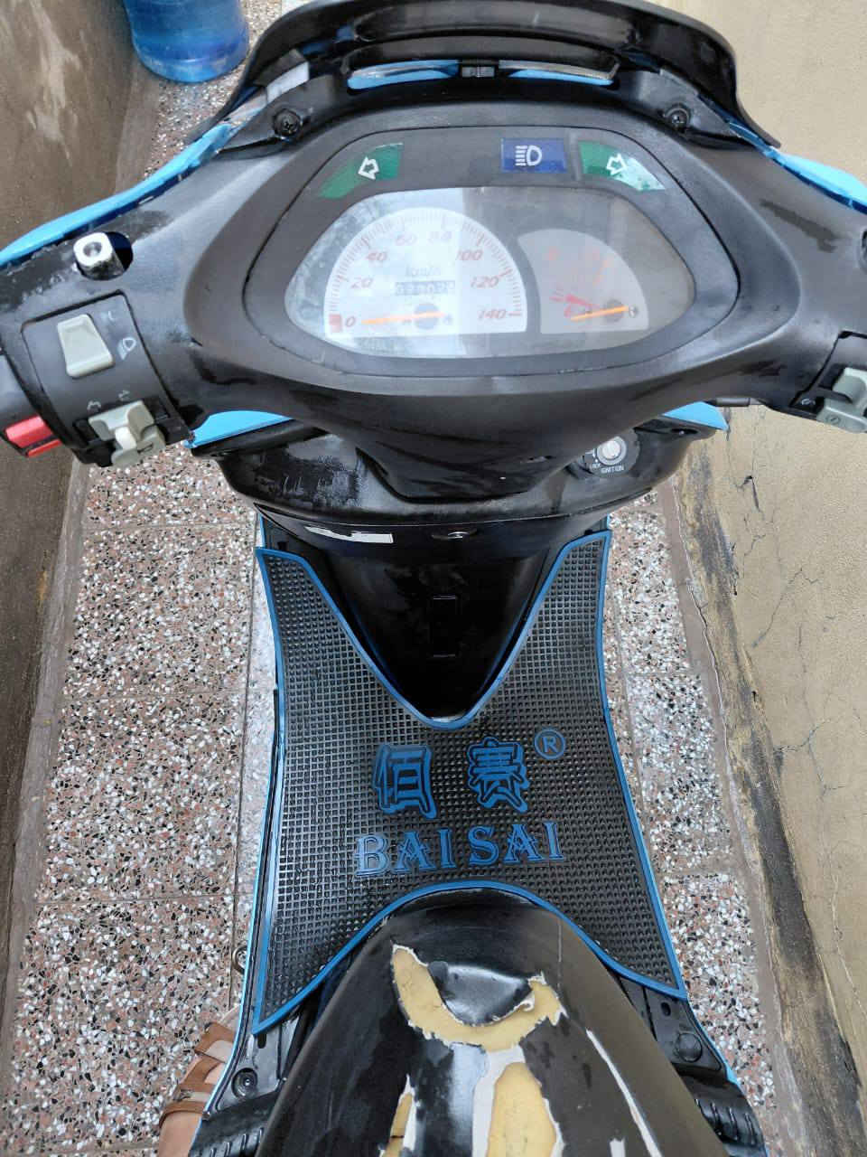 سلام عليكم دراجه فراشه لبيع دراجه ما مفتوحه سعر 500بيه مجال حك الجيه مكانه نجف حي العسكري تواصل ***********
