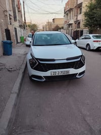 كيا سبورتج 2023للبيع بيها تكحيل فقط اصبعين جاملغ امامي السايق وبيه باب...