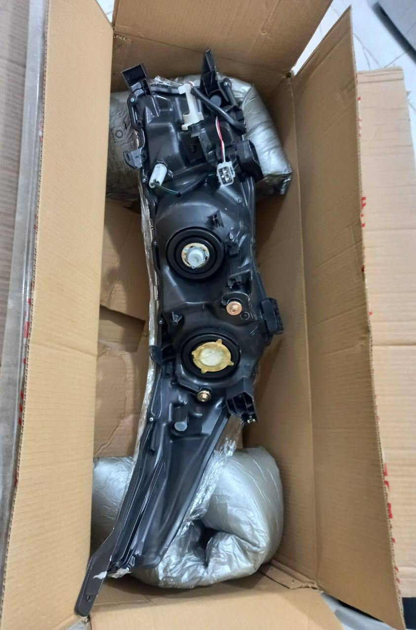 رمضان كريم
للبيع زوج لايت كورلا خليجي 
بسعر 250
***********
