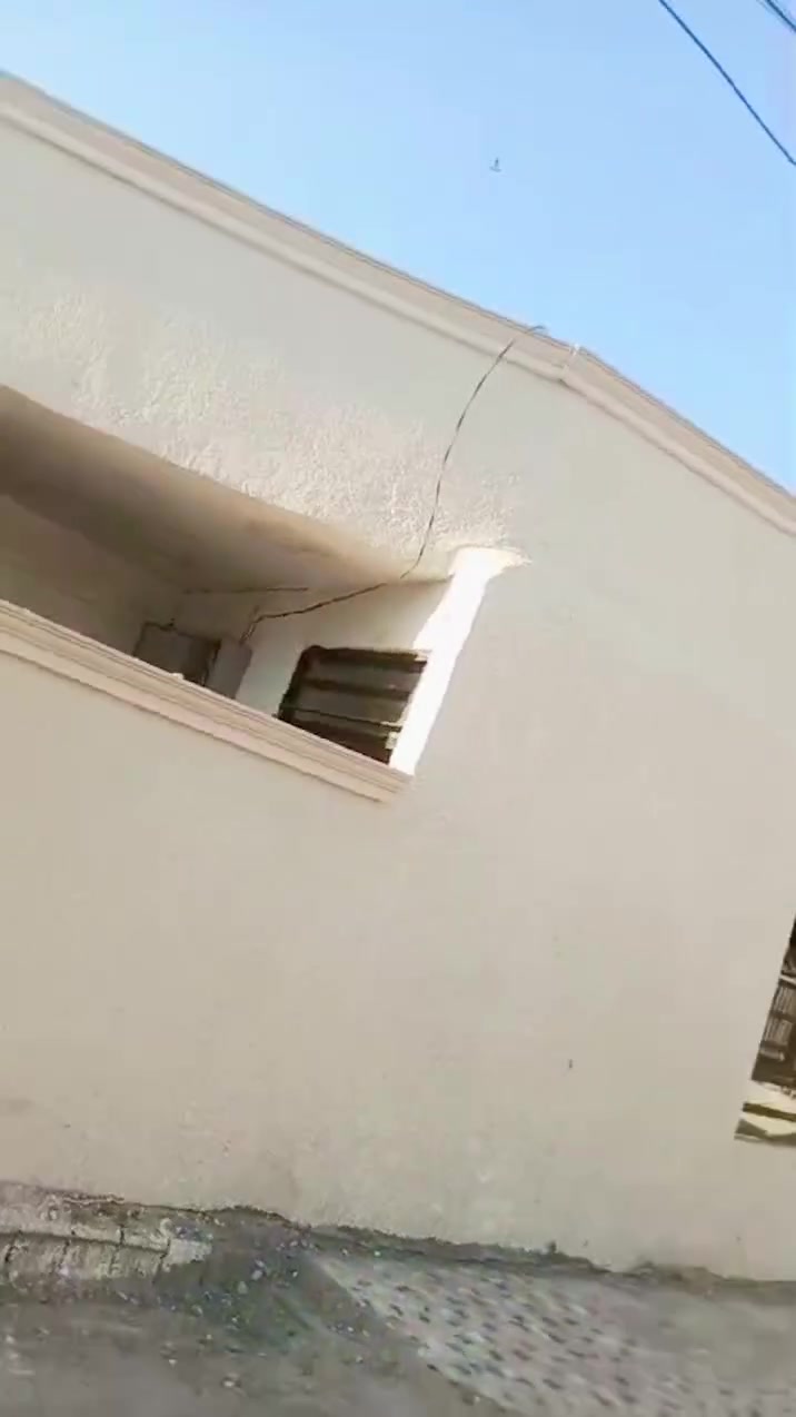 🏡 للرهن
دار بمساحة 300 متر في منطقة الشعلة.
تتكون من:
3 غرف نوم
استقبال
مطبخ
ملحقات وخدمات
📍 الموقع: الشعلة
📞 للاستفسار والتفاصيل: *********** متوفر اتصال وواتساب.

