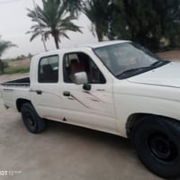 تويوتا للبيع موديل 2000 سياره محرك كير شاصي اكسن كله عشرط حداديه جديده...