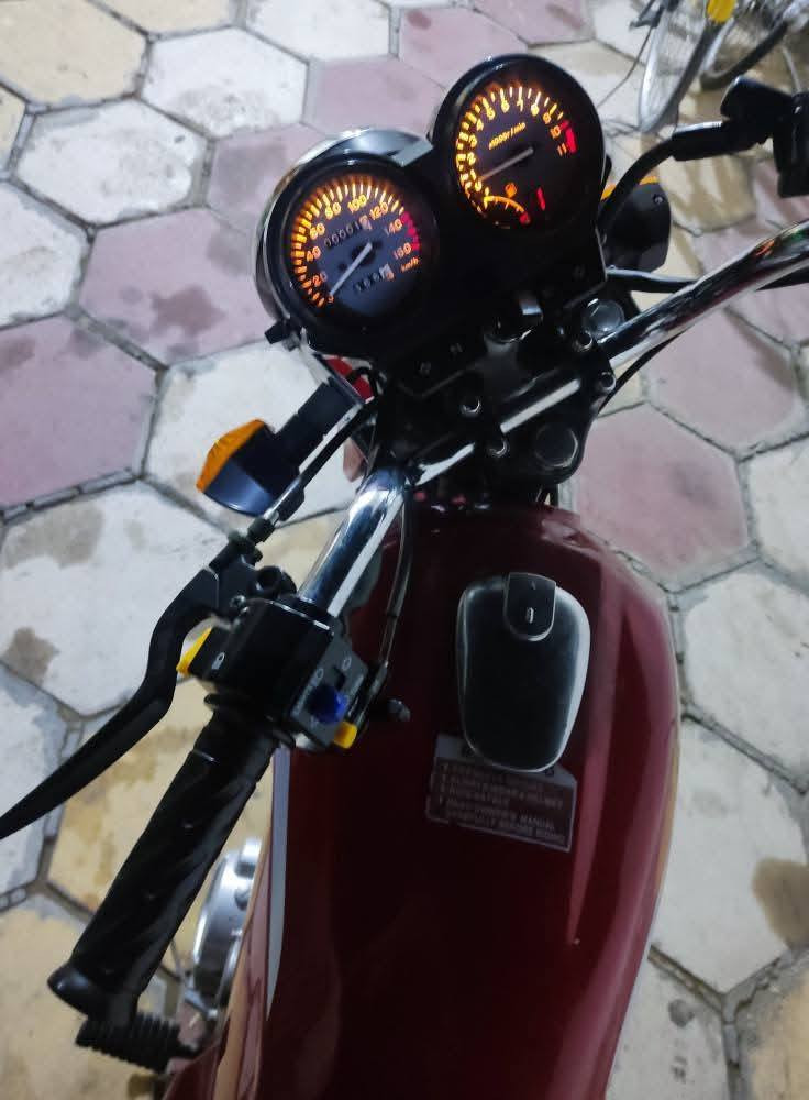 دايون عضم اوراق اصولي واصل نص المعامله عله الترقيم وتركتها مديل 19 مكاني كربلاء *********** متواجد السعر 850 وبيها مجال
