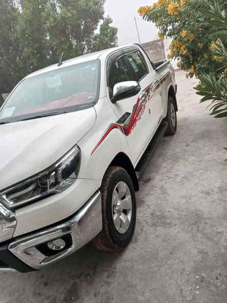 السلام عليكم بيك اب هايلوكس 24سياره كفاله عامه رقم اربيل ماشيه 35الف  ضمان شركه  استبدال دهن مجاني سياره جديده جدأ ترهم بيع او مراوس حسب القناعه السعر 315وبيهه مجال عنوان واسط النعمانيه 

للاستفسار ***********
