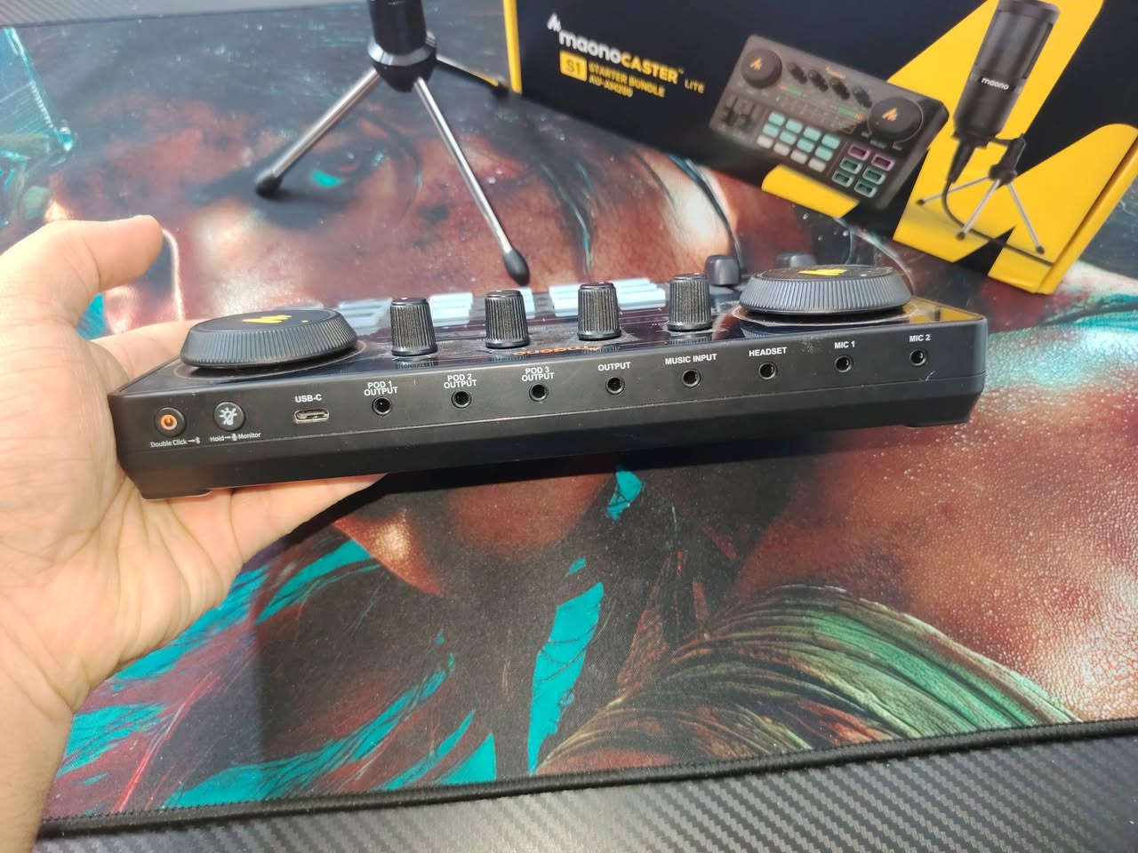 مكسر صوت عدة استخدامات يشتغل تليفون وحاسبه حديث مثل مواضح بالصور اشتريته علمود بث مباشر وتركت البثوث
السعر المطلوب ١٢٥ الف وبي مجال بسيط 
العنوان بغداد البياع 
***********
