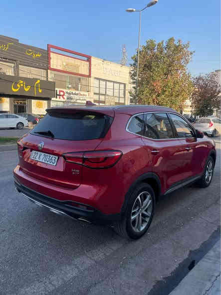 MG HS
سةيارةكة بي بوياخة كلينة يةك دةست بوة لة شةريكةوة ٧٠ هةزار روية هةمو سيرفزي لة شةريكة كراوة هةمو كياني بة شةرت فول فولة قةبات مواسةفات 
ژ.م /*********** أربيل
