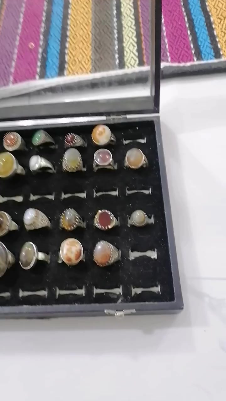 كلهن شلع العدد ١٦محبس فضه عراقيه السعر ٧٥٠الف دينار نهايتهن والتوصيل مجاني ماابيع


**إذا كنت صاحب هذا الإعلان وتريد حذفه لأي سبب، رجاءا أرسل رسالة إلى الدعم الفني**