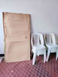 سبورات دراسية  عدد 2 حجم كبير جديد ما مستخدم قياس 90 × 180  كراسي مارك...