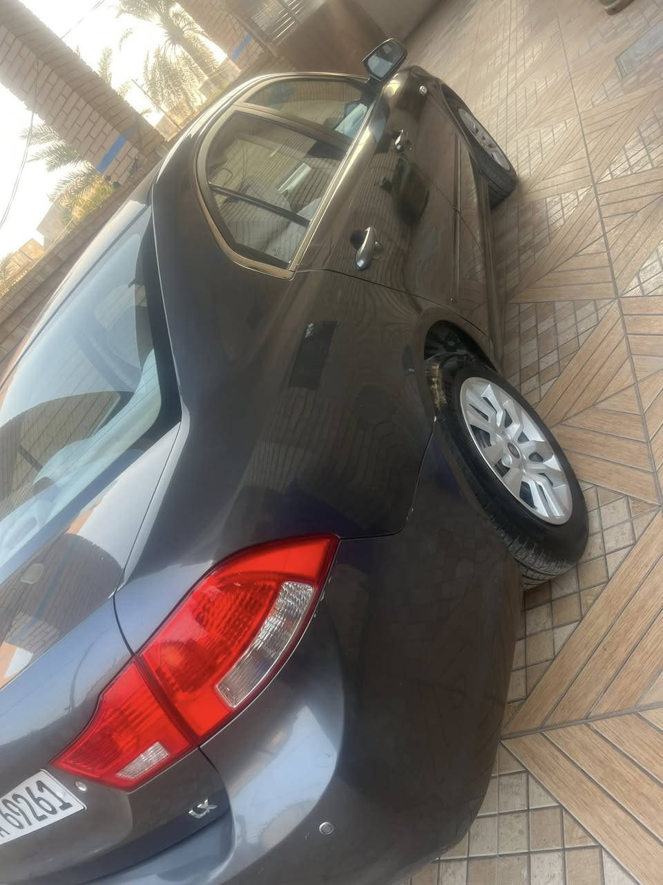 السلام عليكم كيا اوبتما 2010 خليجيه كفاله عامه من فتح بارد تبديل تكحيل رصعات  اخوان لوك السياره تخم تاير جديد سنويه 30 هزه براد 26 ماشيه 162 kمتر كلها بالشرط والفحص خلاف الكلام تنزل 10 ورقه 
المكان ديالى شرط التحويل اووكاله
***********
