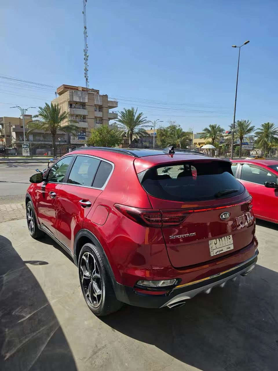كيا سبورتج 2022 فول مواصفات SX رقم بغداد باسمي حادثها موضح بالصور بيها صفحة صبغ ايرباك فقط بردة السيارة مناقصها اي شي مكاني بغداد المنصور للاستفسار 
***********
***********
