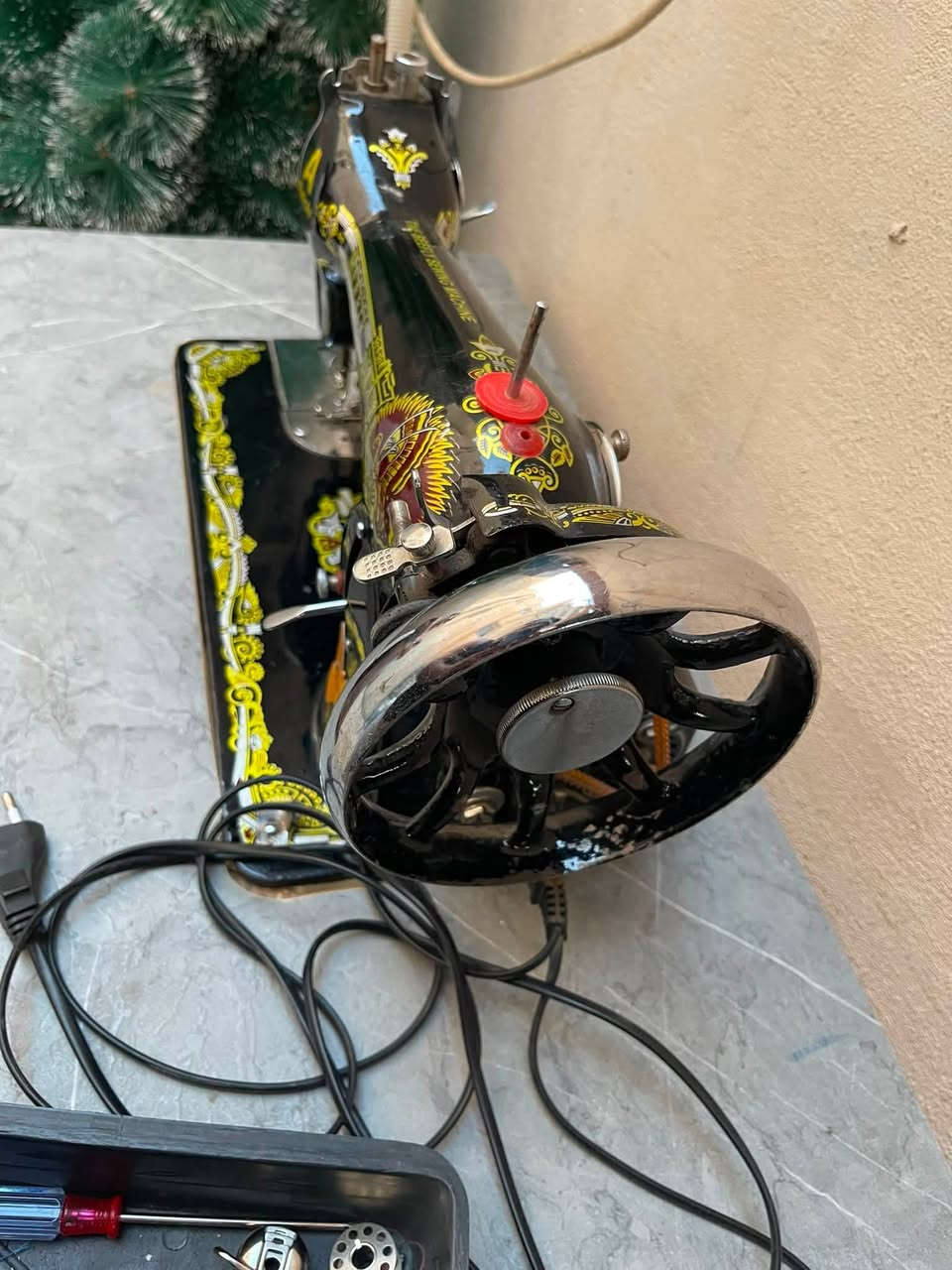 مكينه خياطه اخو جديد بعدها لوك تشتغل واي عيب مابيها مال بيت عنواني كركوك مصلى سعر 80 بي مجال لجيتك 
رقمي اتصل  ‬ ‭***********‬
