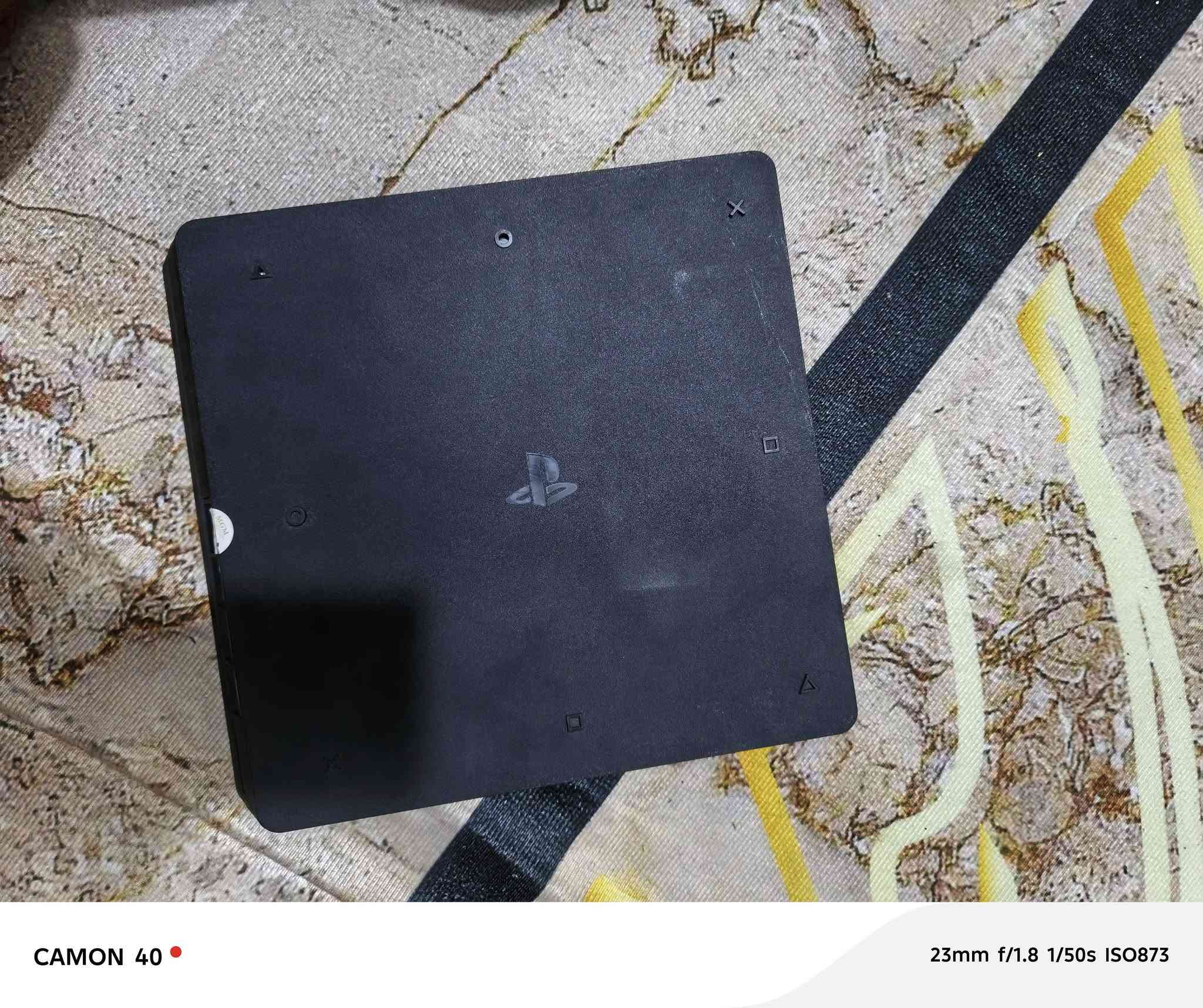 سلام عليكم
بلي فور للبيع مع ملحقاته مثل ما موضح بلصور ذاكره 500 جديد ما مفتوح
بغداد الطالبية ***********
