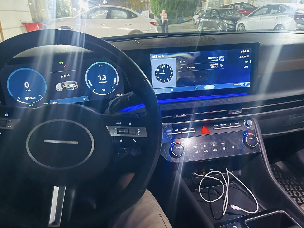 السلام عليكم …
هونداي سوناتا ٢٠٢٤

هايبـرد

خليجي مكفولة من الصبغ والبارد

عدا رصعتين بسيطة جداً 

وخدش بالدعاميه

فول موصفات 

محرك ٢٠٠٠

السيارة ماشية ٣٣الف 

السعر ٢٤٢

وبيها مجال جداً بسيط 

السيارة مكانها العامرية
***********
