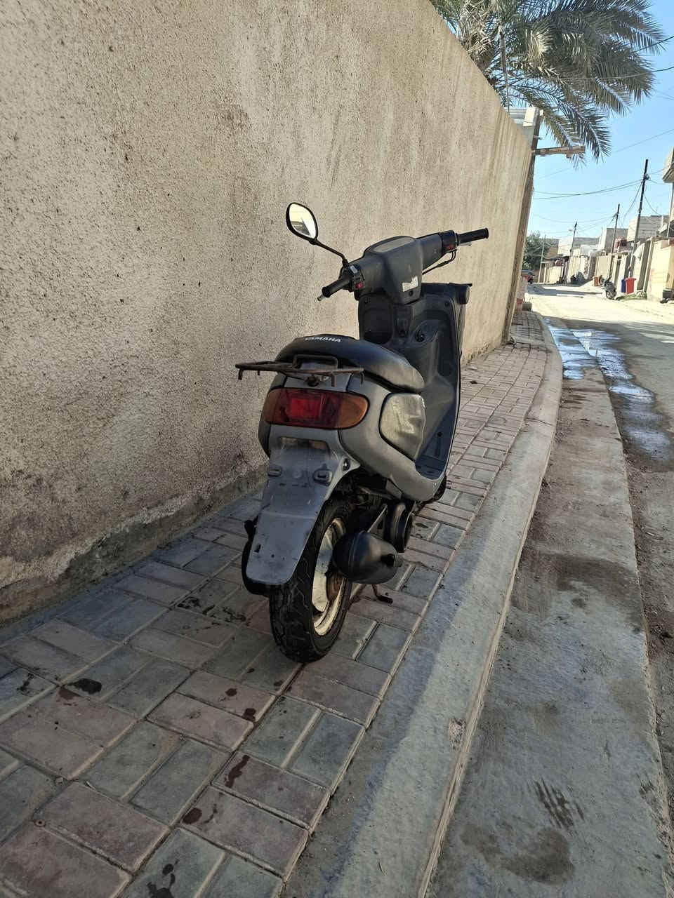 السلام عليكم دراجه منغولي للبيع كفر اصلي استان  كهربائي مفتوحه. سعر 350 وبيه مجال مكان كربلاء طويريج  ولشراييتصل ***********
