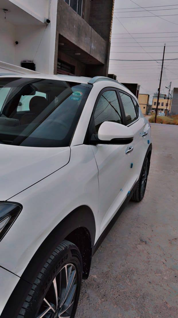 للبيع توسان خليجيه موديل 2020رقم بغداد فول مواصفات بصمه شاشه كبيره لايت دوار خمس عدسات حساسات خلفي اومامي وجانبي تحكم ستيرن مثبت سرعة ثلاث انضمة قياده قطعتين تبريد اشاير بلمري مري شفط كشنين كهرباء  السع 189 بيها مجال بسيط بيها معجون بالشاصي نص اصبع يعني مضروبة من جوه بطسة  فقط الاتصال ***********
