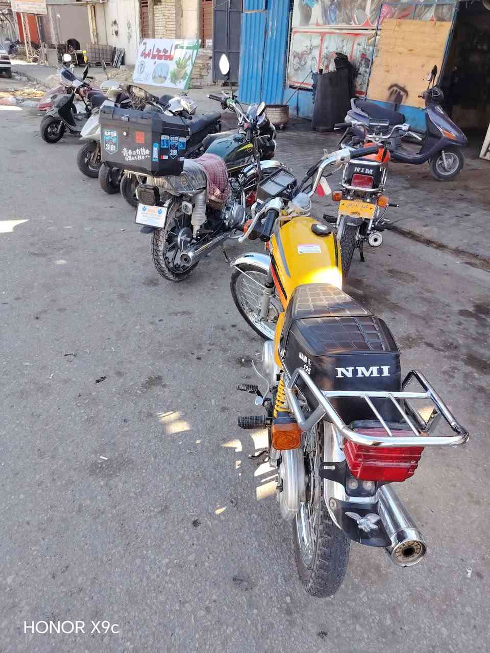 سلام عليكم 4كير للبيع إيراني اصلي مديل23دراجه حلوه نضيفه مكاني نجف سعر تصل عل رقم تصال عل رقم فقط***********
