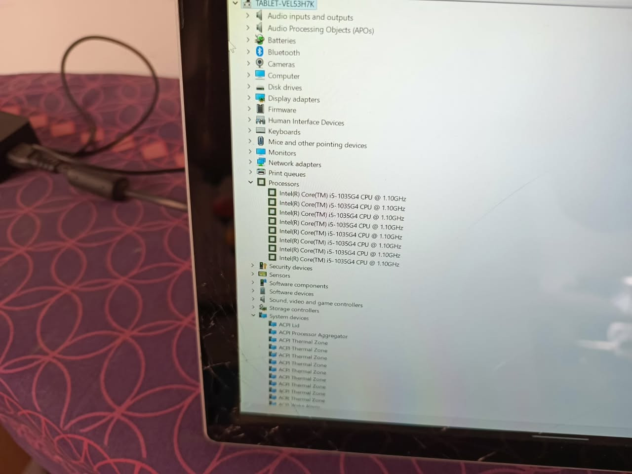 السلام عليكم إخوان تاب مايكروسوفت برو Microsoft pro 7المواصفات
 CPU Intel(R) Core(TM) i5-1035G4 العاشر جيل السريع جدا
- مع كارت الشاشة انتل  نوع iris graphic family INTEL   HD
-     شاشة 12.5(2736X1824)2K HD Display with LED
 - الهارد SSD M2 256GB
وممكن اضافة رام خزن خارجي GB1000لغاية
- الرام 8 جيجا DDR4
- CAM -BT -HDMI ....الخ
الباتري ممتاز
بدون شاحن
برامج واوفيس   - ويندوز 11 64BIT مفعل اصلي مايكروسوفت سيرفيس
+ ومآوس وايرلس
ملاحظة الجهاز نظيف...... يوجد فطربالشاشة غير مؤثر اطلاقا اللمس متوقف والبقية شغال اداء عالي الجودةصورة وصوت بديعة
سعر المطلوب 100 الف دينار فقط نهائي بدون عملة اللي يفيدة الجهاز بهذا السعر       
وشكرا ***********واتس ايضا
