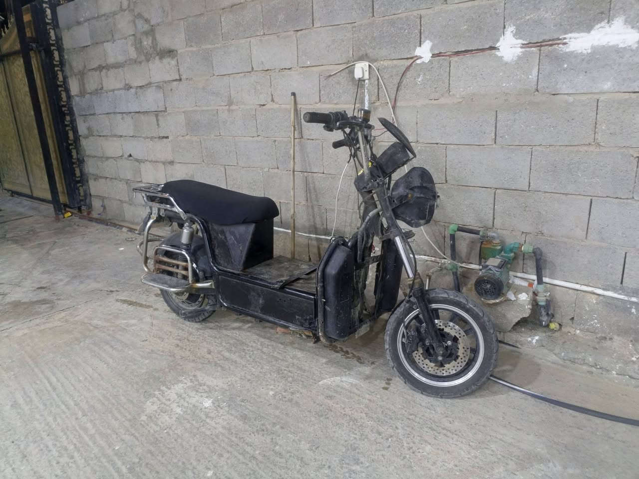 السلام عليكم ماطور هيوشه شحن  باتريات نص عمر  السعر ٣٠٠ وبي مجال للتواصل الخاص مفتوح وموجود واتساب
***********
@إشارة
