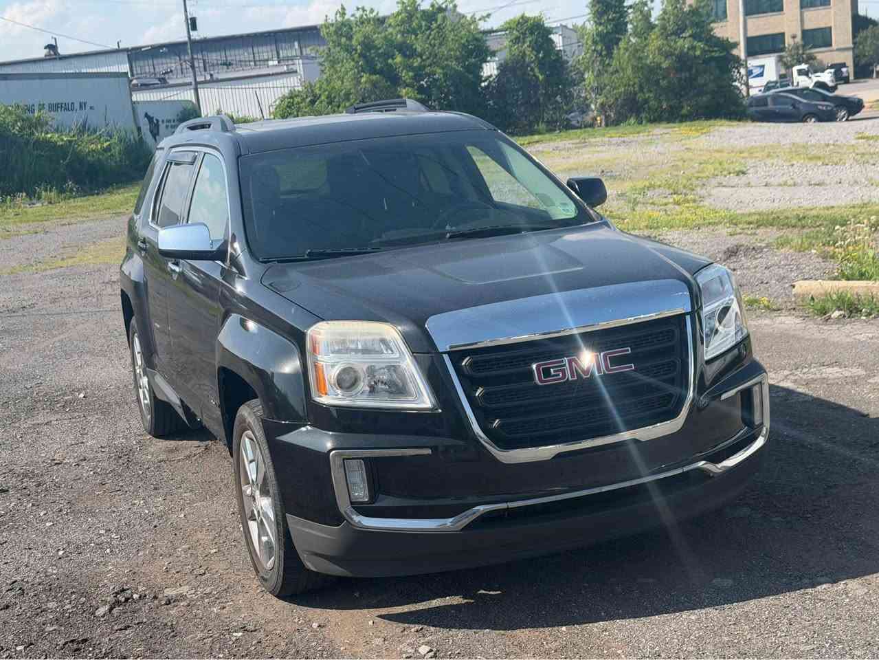 Selling my 2015 GMC TERRAIN fully loaded, AWD leather seats with heat option, remote start, V6 engine, touchscreen with backup camera, a/c working great, very smooth on the road, comes with fresh oil change and new brakes and rotors, one year NYS inspection , feel free to message me anytime, we do DMV paperwork , asking for $ 4200 Tonawanda, NY


**إذا كنت صاحب هذا الإعلان وتريد حذفه لأي سبب، رجاءا أرسل رسالة إلى الدعم الفني**