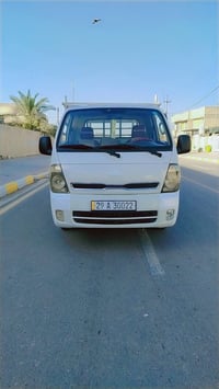 يالله السلام عليكم كل عام ونتم بلف خير كيا موديل 15 رقم واسط انكليزي س...