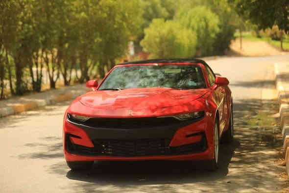 🚗🔥 كمارو 2023 — الأحمر المميز… سيارة تلفّ النظر وين ما تروح!
إذا تدور على سيارة رياضية، جديدة، نظيفة، عداد قليل، وبسعر مناسب…
فهذه الكمارو 2023 كشف هي فرصتك الذهبية!

---

✨ أهم المميزات

🔥 عداد 19 ميل فقط — شبه صفر

🎨 أحمر مميز جداً

🌤️ كشف (Convertible) للناس اللي تحب الفخامة والمتعة

🎛️ شاشة كبيرة تدعم فيديو

🔊 صوت عالي – بلادي

⚙️ قير أوتو 10 سرعات — أداء ثابت وقوي

🛋️ داخلية جديدة بالكامل

---

🛠️ ملاحظات

فقط جاملغ أمامي + بنيد

القطع القديمة موجودة

السيارة غير مرقمة

---

💵 السعر: 210 ورقة

🔥 سعر مغري جداً بالنسبة لحالتها — للجادين فقط

---

📍 الموقع: بغداد

📞 ***********
