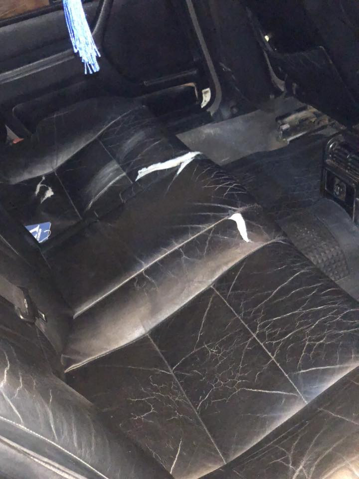 سلام عليكم بي إم 735iموديل 92سياره مكفوله من ضربه من محرك سيره خير من الله زوج تاير جديد نصبه سياره حلوه كشنات كهرباء سياره غاز وبانزين سياره مكفوله خير من الله سعر سياره 70بيه مجال ‭٠٧٨١ ٧٣٠ ٤٠٥٧‬عل رقم خاص مامتواجد مكاني بغداد آبو غريب
