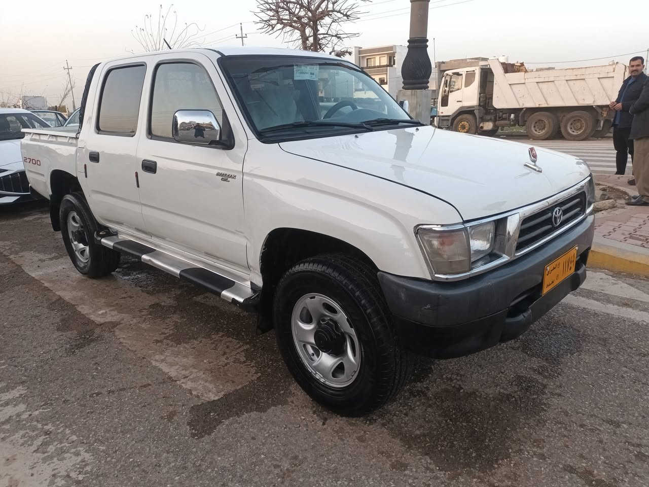 توێتا پیکاب ئەربەن بۆفرۆشتن مۆدیل 2000گێڕومەکینەو ئەکسلو دەبڵ ئەکسلی بەشەرتی فیتەر مەکینە سپی بێ بۆیاخ بێ سارد دەعموو لێدراوی نیە تەقەوڕەقەی تیانیە زۆر پاکە دینارێ مەسرەفی تیانیە تەبریتو پاوەرە  سەیارەکە مزایدەیە کتابی مزایدەی لەگەڵایە شوێن هەڵەبجەی تازە ژمارە ***********
***********
