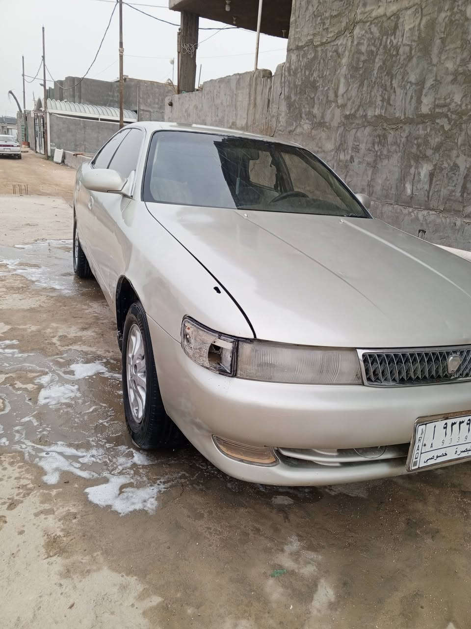 سلام عليكم سياره شيزر نفخ مكصوص جنطه مكفوله من كصه الثانيه والنقل الجثة مكينه وكير فيفتي جدد حداديه خير من الله سنويه لل ٢٨ تخم تاير سعرها ٣٧ وبيه مجال مكاني بصره قضاء المدينه رقمي ***********
