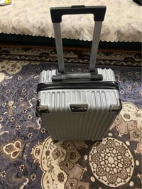 عندي جنطة سفر جديدة غير مستعمله السعر 40 الاستفسار 07750677785 بغداد, ...