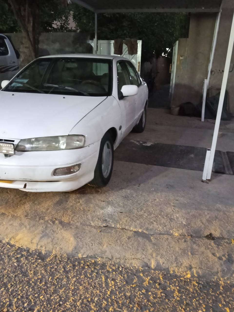 من رخصت مدير الكروب كيا سيفيا مديل 95 سيارة رقم ديالى جاهزة مكينة مال حاويا تخم تاير داخل جديد تبريد كامل بس يراد بس غاز حائز ثالث شرط وكاله سعر ( 17 ) شوية بيها مجال  عنوان ديالى بعقوبة   للستفسار *********** / ***********
