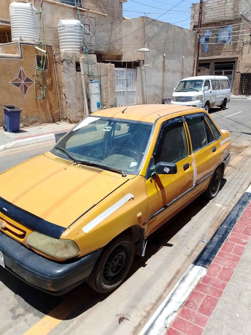 السلام عليكم سايب مديل 10 مكين بيه خيط بخار  سنويت ال24 نفذه سياره روح بيه شغلي ورجع الله شاهد. تخم تاير  السعره 11 ورقه وبيه مجال حداديه ستوني مسوي بيه ترتيبات بصيطه رعيه بغداد ما وصله تكفل بيه سياره هيه عليه180 تقريبن  مرور ما دري هاذ رقم 📱 شوفه مكاني كربلاء  الستفسار تصل ***********
