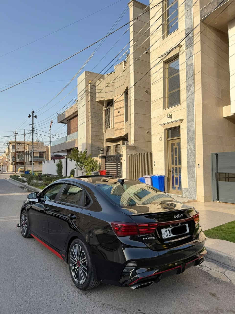 كيا فورتي جيتي GT
موديل 2022
فول موصفات 1/1 
محاجه اذكرهن مبينات كله مزوعه موصفات
وارد امريكي 
حادث ربع بنيد وربع جاملغ وربع جاملغ خلفي عل كدهن بدون دواخل لغد شاصي كفاله
ماشيه 49 
مكان سياره بغداد السيديه 
سعر 157
***********
