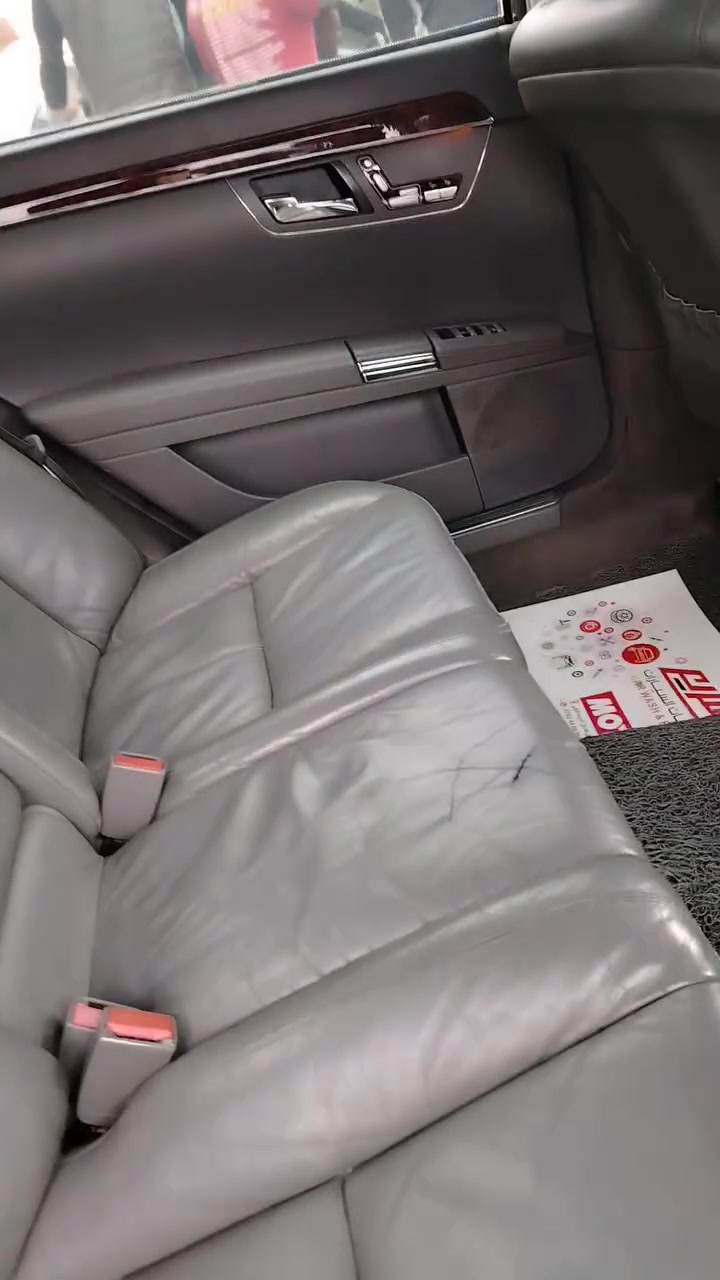 سلام عليكم مارسدس S350 خليجي كفاله موديل 2008عامه بدون صبغ بدون حادث فقط قبق جنطه مبدل ونفس لون سياره بانوراما كشنات جلد كهرباء حساسات خلفي امامي كامره بلاديه بيبان شفط مري شفط بردات بلاديه ملاحضه مكينه بيهه بدايت تبخير تريد تجفيت تريد مكينه يوكع من سعر السياره السعر ١٨٠ عنوان بغداد سبع البور *********** ***********  بدون مراوس فقط بيع
