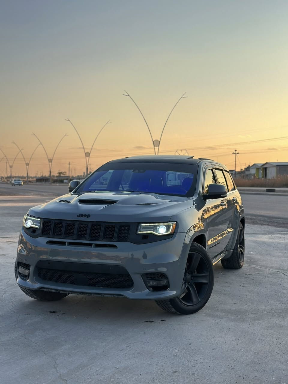 بيع او مراوس مناسبه جيب لاريدو اوفر لاند ٢٠١٦ تغير لون الاصلي فيلي
-بانوراما 
-خزن ميموري 
-كشنات كهرباء
-كشنات تدفئه تبريد
-ستيرن كهرباء + تدفئه
-مري قلاب +شفط
-صندوك كهرباء
-شفتات ستيرين
-السياره حادثها جاملغ امامي جهه الصدر والسياره مصبوغه عام تغير لون بدون كلبه او جفيه محدث كت كامل مال Srt حتى الوياله رقمها بغداد الجديد باسمي سنويه لل٣١ مكاني ديالى الخالص السعر ١٦٥ بيع او مراوس 
 ***********
***********
