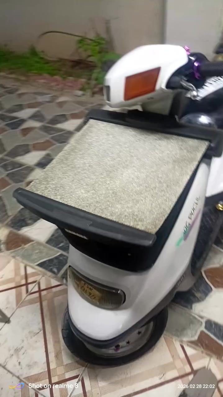 ماطور ياماها شرط فحص من تاير لتاير  كله على بلاد 

دينار ماتصرف عليه غير بانزين وعالسلف و كهربائيات كله شغال بلاد 

سعره ٥٥٠ وبي مجال قليل


**إذا كنت صاحب هذا الإعلان وتريد حذفه لأي سبب، رجاءا أرسل رسالة إلى الدعم الفني**