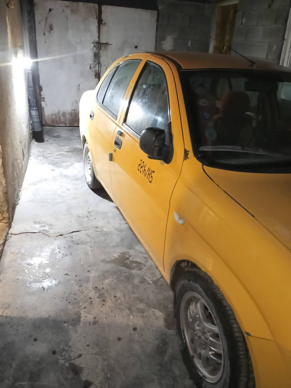 سيارة طيبه للبيع السعر 28 بصرة الزبير ***********
