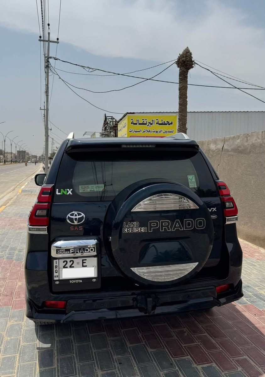 ((للبيع فقط)) السعر 380 ورقة وبيها مجال
برادو موديل 2018  لون كحلي نيلي طوخ مواصفات vx فول مواصفات لكزز سيارة شركة ساز مكفولة من الدعامية للدعامية حتى بارد مابيها ومغلفة ppf بالكامل ومضلله بالسنوية تضليل كامل رقم اربيل دولي باسمي تحويل ثاني يوم  سيارة جديدة كل نقص مابيها كير محرك حدادية على وضع الشركة تخم تاير جديد وفول :
بصمة
فتحة
كشنات جلد+ كهرباء + تبريد 
كيجات لكزز
تحكم ستيرن جهتين 
3 شاشات تطبيق 
تشغيل عن بعد
عدسة لايت متحركة 
محرك 6 سلندر 4000
صاج بالدشبول 
ويل كب حجم 18
ومعروفة مواصفات الVX 
ماشية 127 الف كيلو حقيقي 
السعر 380 ورقة وبيها مجال بسيط
عنوان كربلاء للاستفسار ***********
