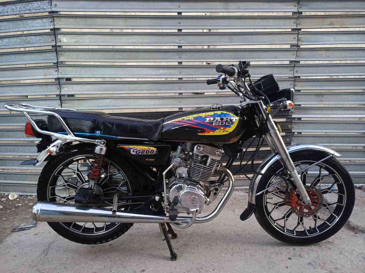 للبيع بارت عيتاني سوري موديل 2023 منفيس موجود عزم نار كهرباء كلو شغال السعر 450وبي مجال المكان شارع 60يم كباب عرفان شراي خابر واتساب ***********
