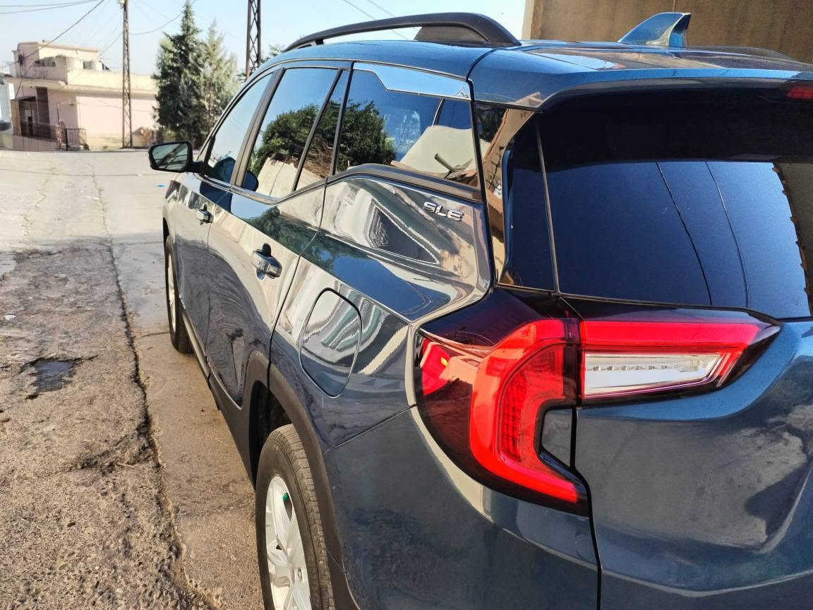 Gmc Terraain 
ژماره ته له فون ***********
موديل 2024
موصفات SLE /AWD
سياره بيش ئو باش كه به سه 
سياره بي ايرباكه 
به ردي گزورزي به شه رت 
رادار به شه رت. 
هه موو تشتي به شه رت 
ژمارا كاتي
سعري. سيارا 128او مجال 
سياره زور خاوينه
مالي دوسته أربيل, العراق
