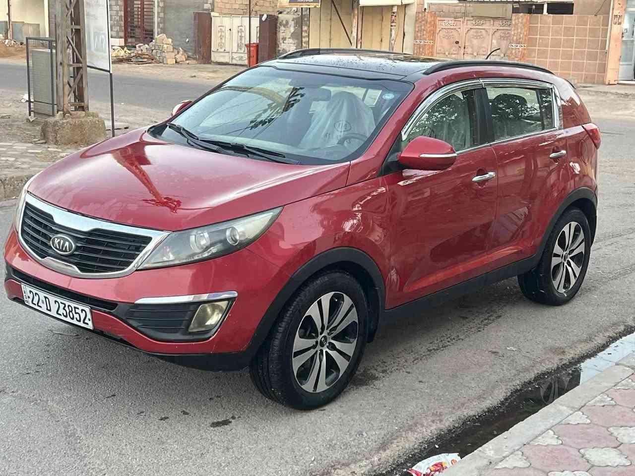 122 $/السعر /سبورتج خليجي موديل 12 رقم اربيل دولي هزه بعدها منتهيه محرك كير مكفول صدر و تيرات جديد بيها صبغ بنيد لان جارد وبيها هلال الجاملغ خلفي شرط التحويل مكانها ديالئ بلدروز /***********
