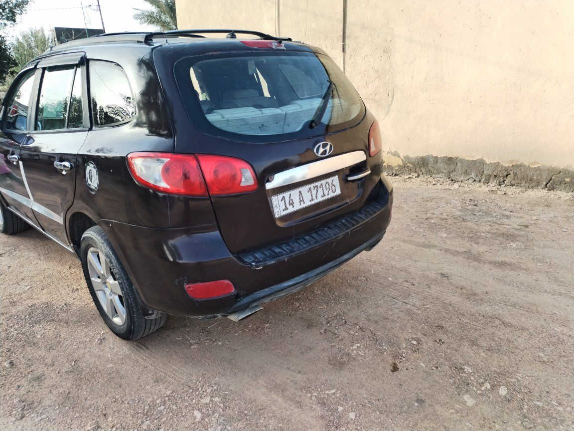 سنتافيه موديل ٢٠٠٨سياره متجيه مكينة جاهزه ترهم مراوس للاستفسار الاتصال ***********
