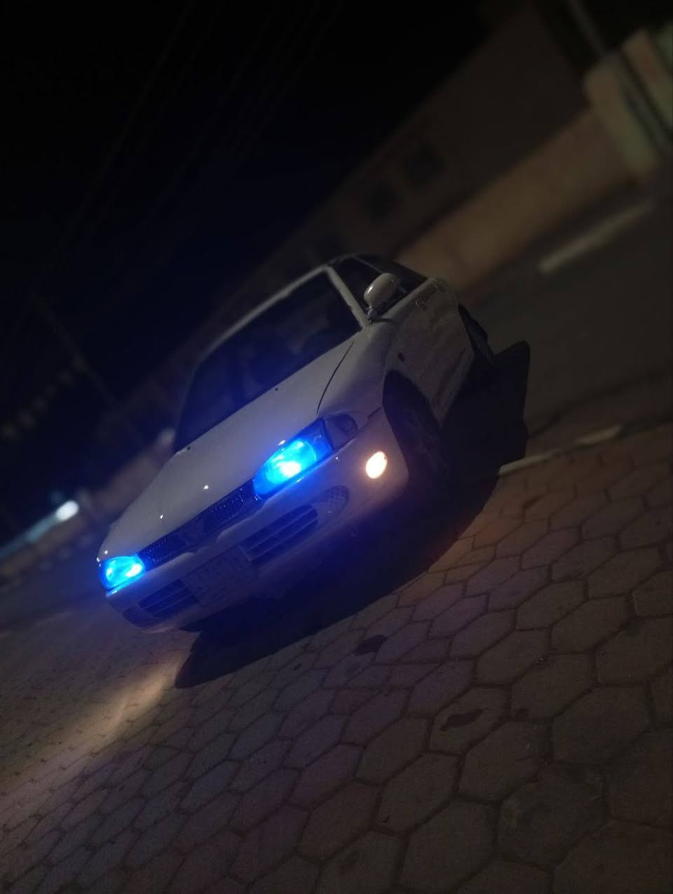 السلام عليكم بروتون موديل 2000 نضيفه خير من الله تبريد تدفه حداديه جديده كير مكينه 
خير من الله مصبوغه عام للجماليه فقط السياره خير من الله للاستفسار الاتصال على الرقم ***********
