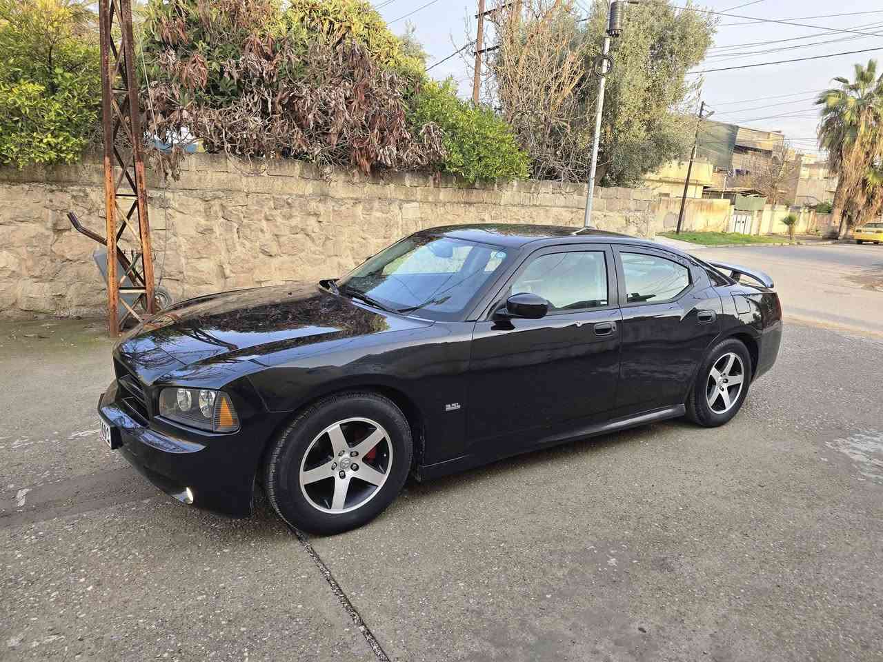 سعر 112$
جارجر sxt موديل 2009
محرك 6سلندر حجم 3500 اصل abs
كير اوتوماتيك شرط المحرك والكير ولاكسل ذهب 
رقم اربيل  دولي رقم وهزة وسنوية جديدة شرط 
 التحويل 
🚫صبغ باب نفر وجملغ السايق  فقط  شرط بدون اي دواخل   
كشنات وكهرب 
شاشه كامرا  كروز سرعة  كشن كهرب 
نظام ABS   نظام تراكشن مانع انزلاق 
 تبريد قطعتين ثلج ❄️
ويل كب   طخم تاير جديد صدر امامي خلفي جاهز
سيارة عليها ادامة كاملة  جاهزة من كلشي 
موصل الايسر 
***********
***********
