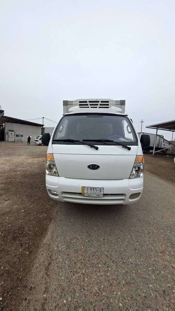 كياء فحل براد 2010
تبريد تجميد 
رقم بغداد بسمي
مكينه ٤٠٠٠ مفتوح 
***********
