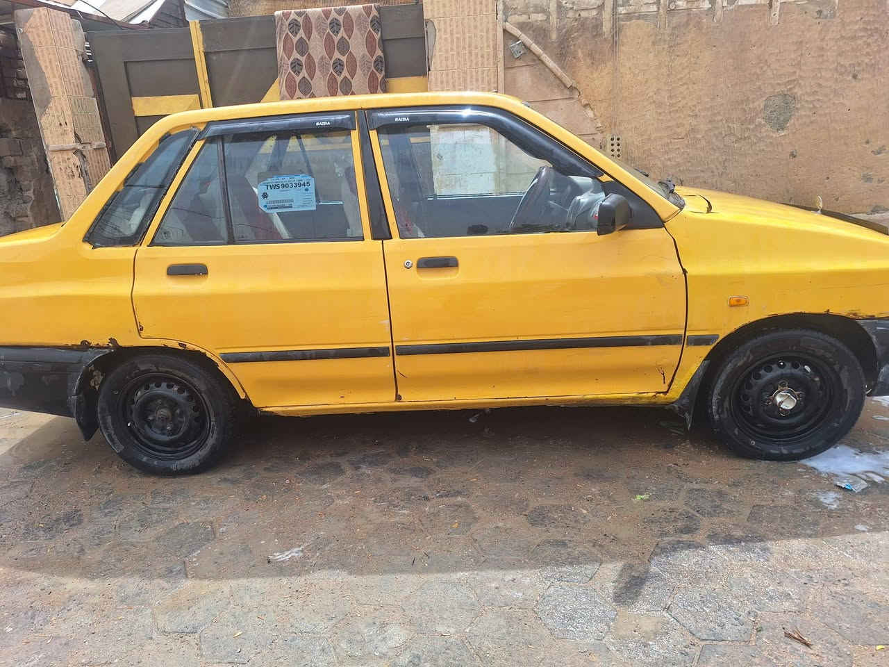 س
سلام عليكم سيارة سايبه للبيع مديل 11مكينه وكير مشروط انظاف السعر 16وبيه مجال الاتصال على الرقم ***********
