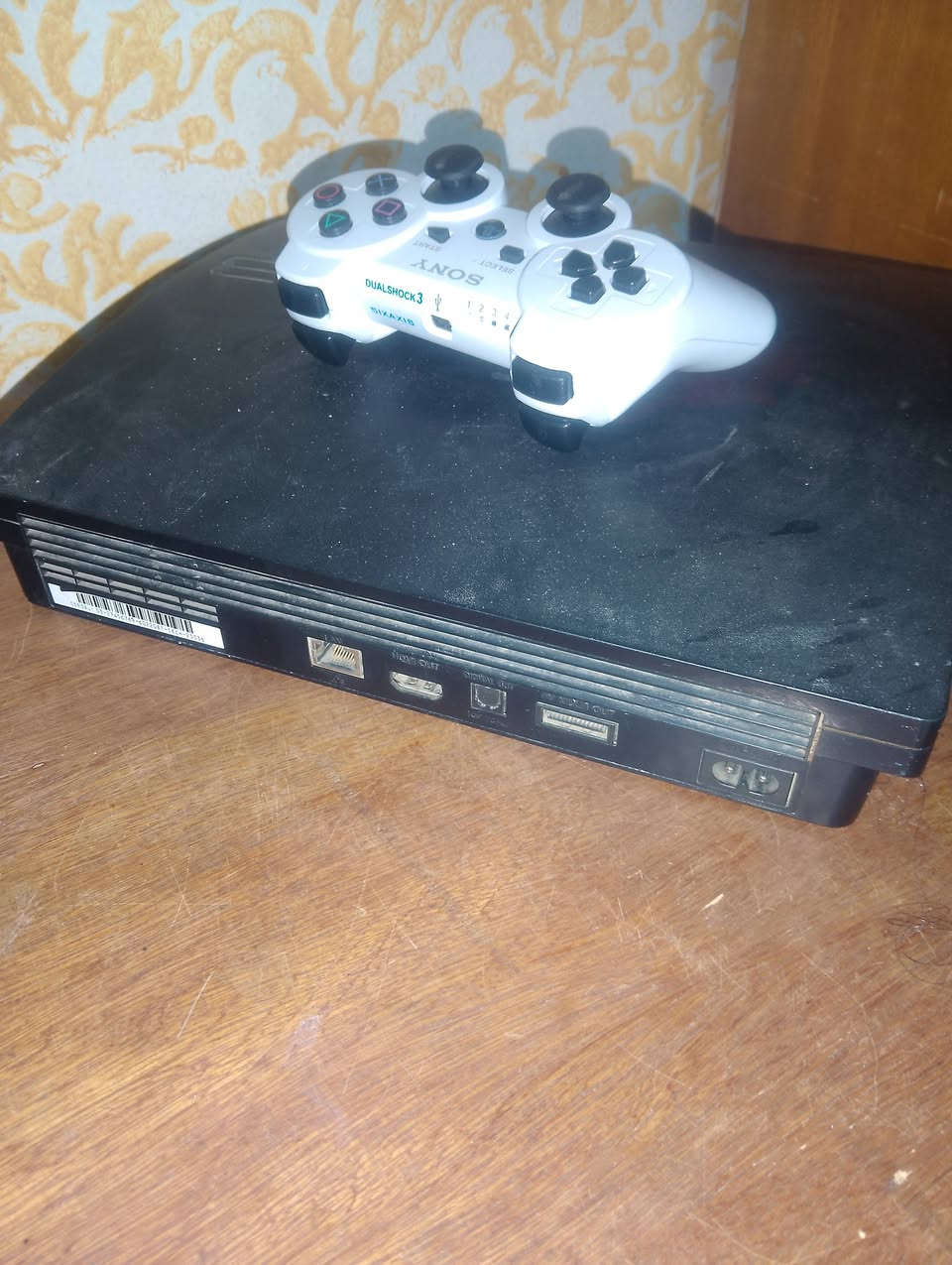 السلام عليكم بلاي 3 بسعر 80الف نظافته 90% البلاي ما ناقصه بس هارد داخلي مكاني انبار خالديه وش الراي يجي خاص


**إذا كنت صاحب هذا الإعلان وتريد حذفه لأي سبب، رجاءا أرسل رسالة إلى الدعم الفني**