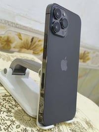 13 برو ماكس ذاكره 256 بطاريه 91. وتر بروف.  جهاز مال بيت. نضيف 100:بل ...