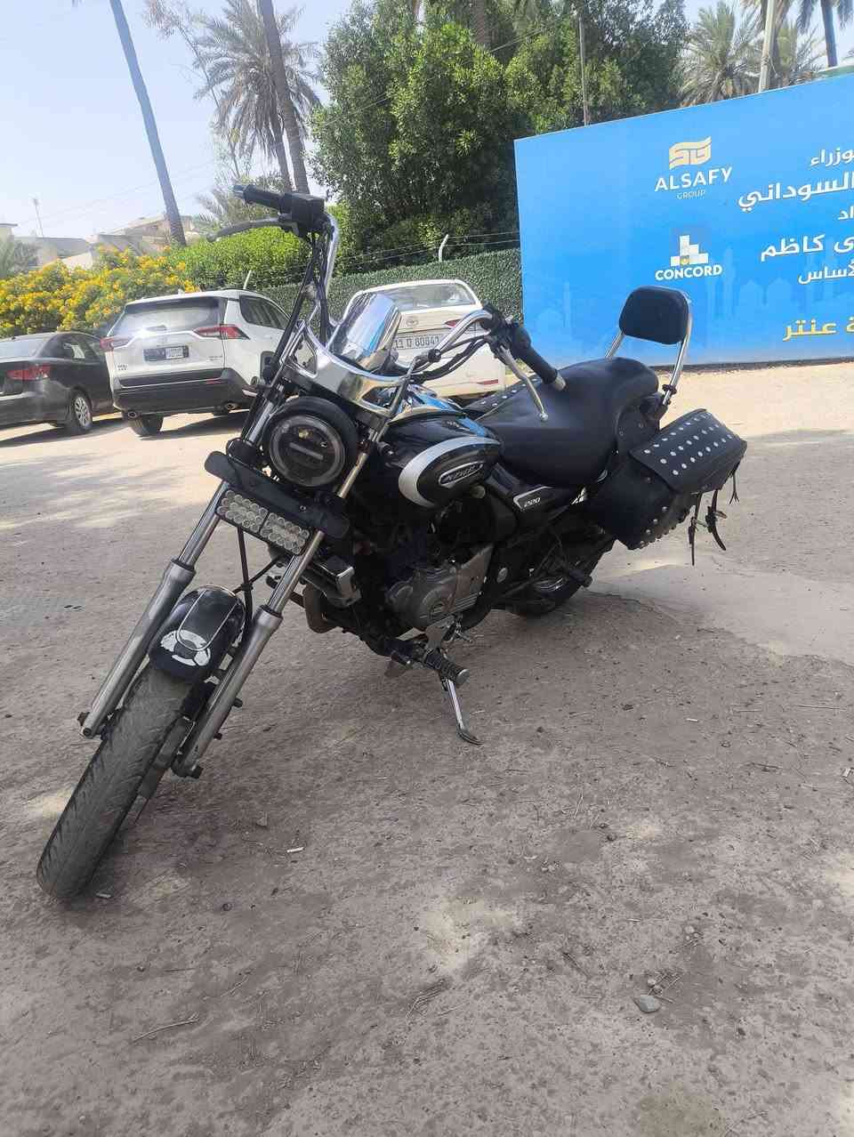 السلام عليكم شباب
دراجة افنجر كروز 2019 
رقم بغداد تحويل مباشر
مكينة مكفولة بلاد حجم 220 cc
نضافة الكشر كدامكم 
دراجة نكرة سلف الله شاهد بكل وكت 
رايدهة اب 1450 أو بيهة مجال 
والشراي ما اقصر وياه انشاء الله
مكاني بغداد قرب ساحة عدن 
رقمي *********** بي واتساب
