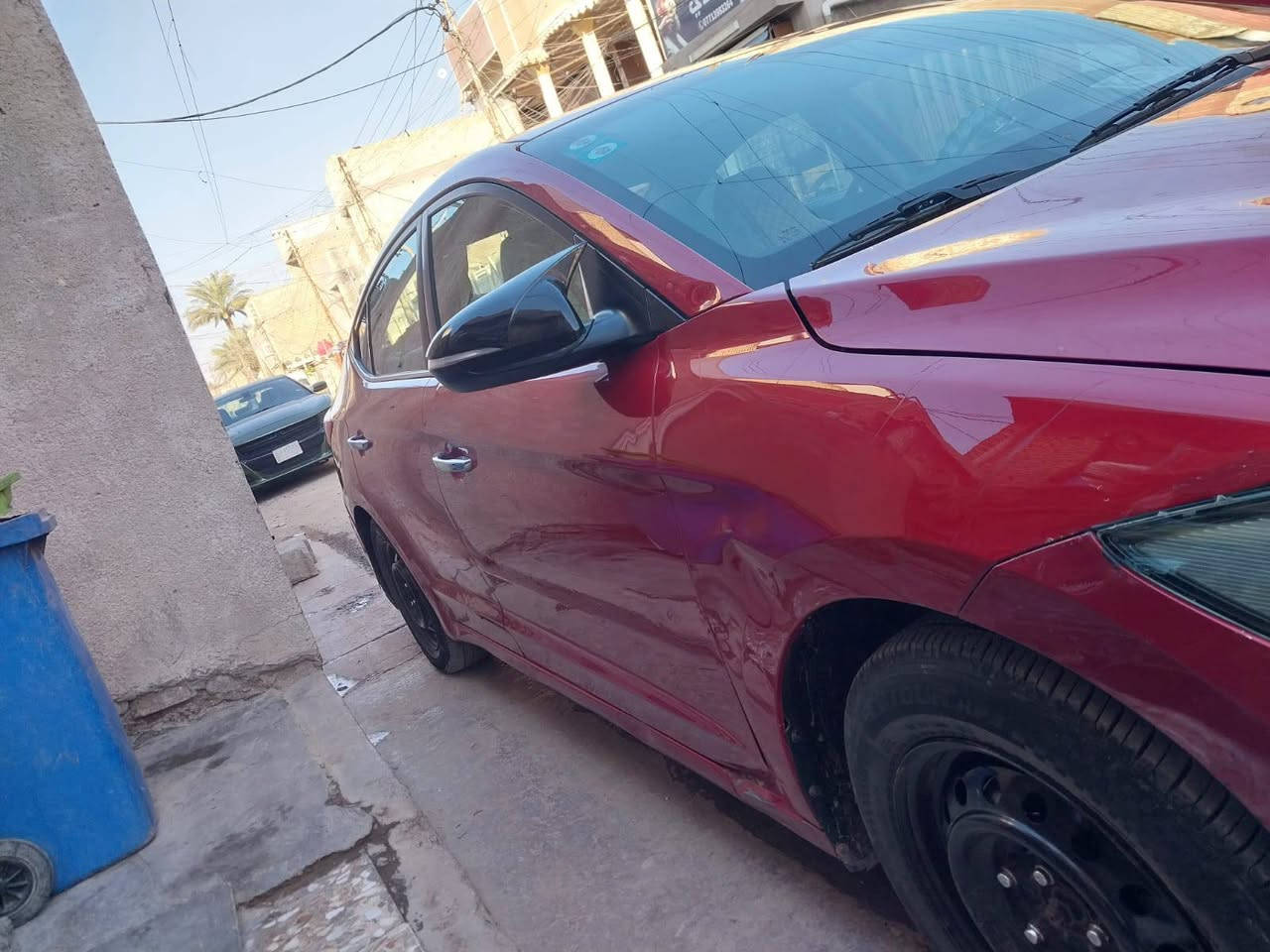 النترا2017
السيارة داخلة كلين من امريكا بدون حادث فقط شخوط بيها 
كير مكينة مكفولات خير من الله 
تبريد خير من الله 
تخم تاير جديد 
رقم بغداد الإنكليزي هذا الجديد 
صدر جديد السيارة فول عدة الفتحة 
رادارات تدفئة كشنات بصمة 
اشاير بل مري كشنات جلد  شاشة
كامرة دوار 
مكان السيارة بغداد الشعب
السعر 115
رقم الهاتف ***********
