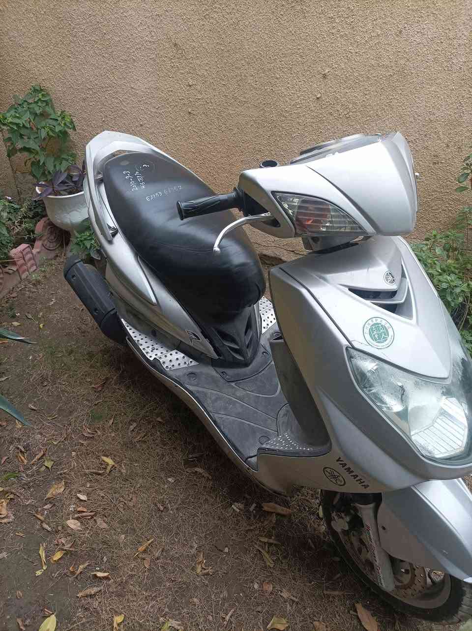 سلام عليكم دراجه سكنس فحل للبيع دراجه ختم واحد ويا الكفرات مكينه تخبل خير من الله مكاني بغداد الدوره ناقصها فقط باتري باتريها شغال بس الباتري الجديد يرجعها نكره سلف السعر 650 متواجد فقط عرقم ***********
