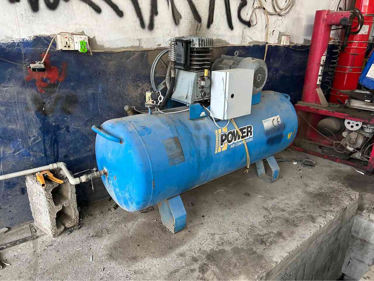 جیهاز تایەکردنەوە لەگەل پەمەکی هەوا ٥٠٠ تی لەگەل جەگەکی هەوا ١٢٠ تەنی لەگەل ٣ ویل بو فرۆشتن ٣٥ $ *********** أربيل, العراق
